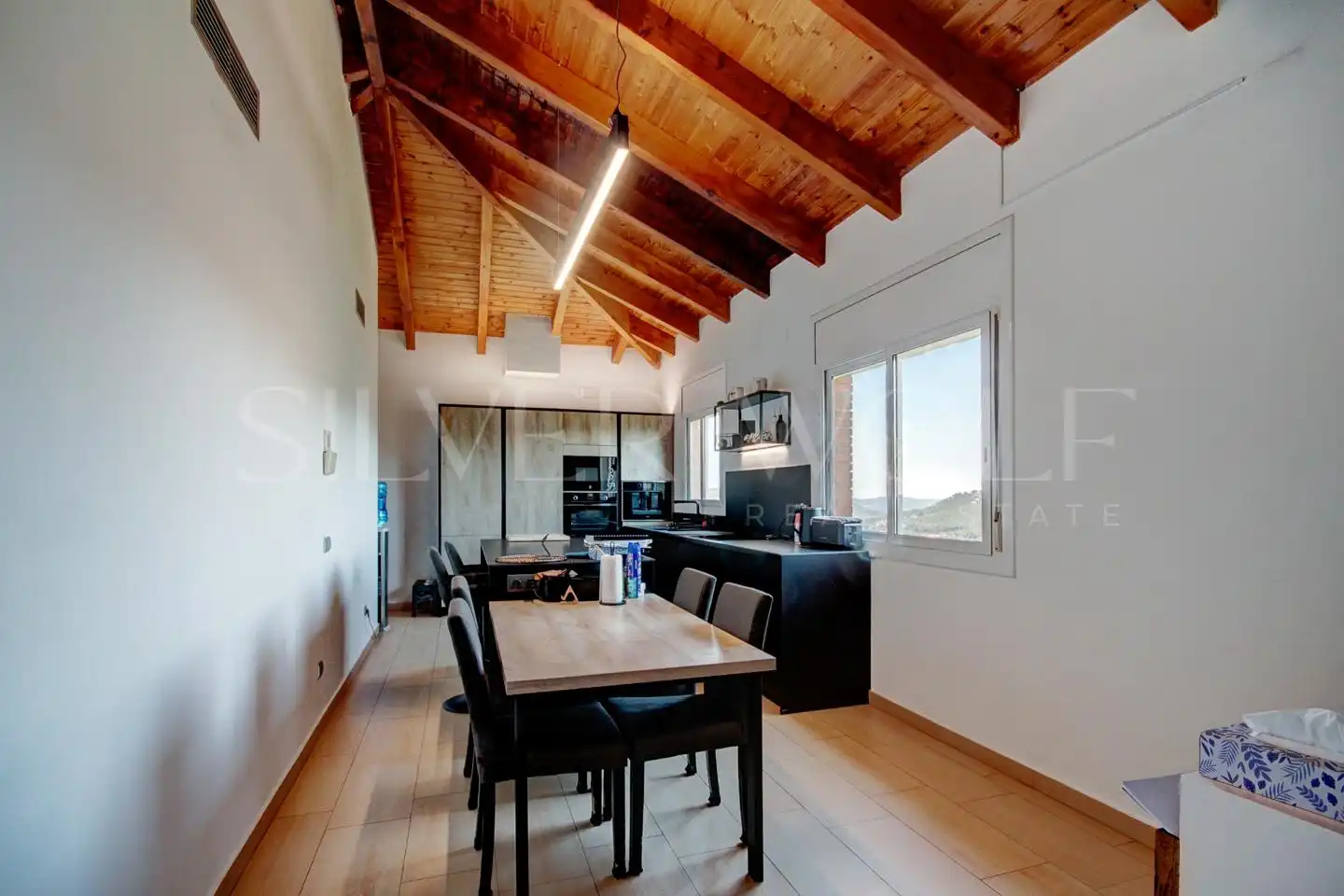 Comedor de Casa o chalet en venta en Vallirana con Aire acondicionado, Calefacción y Jardín privado