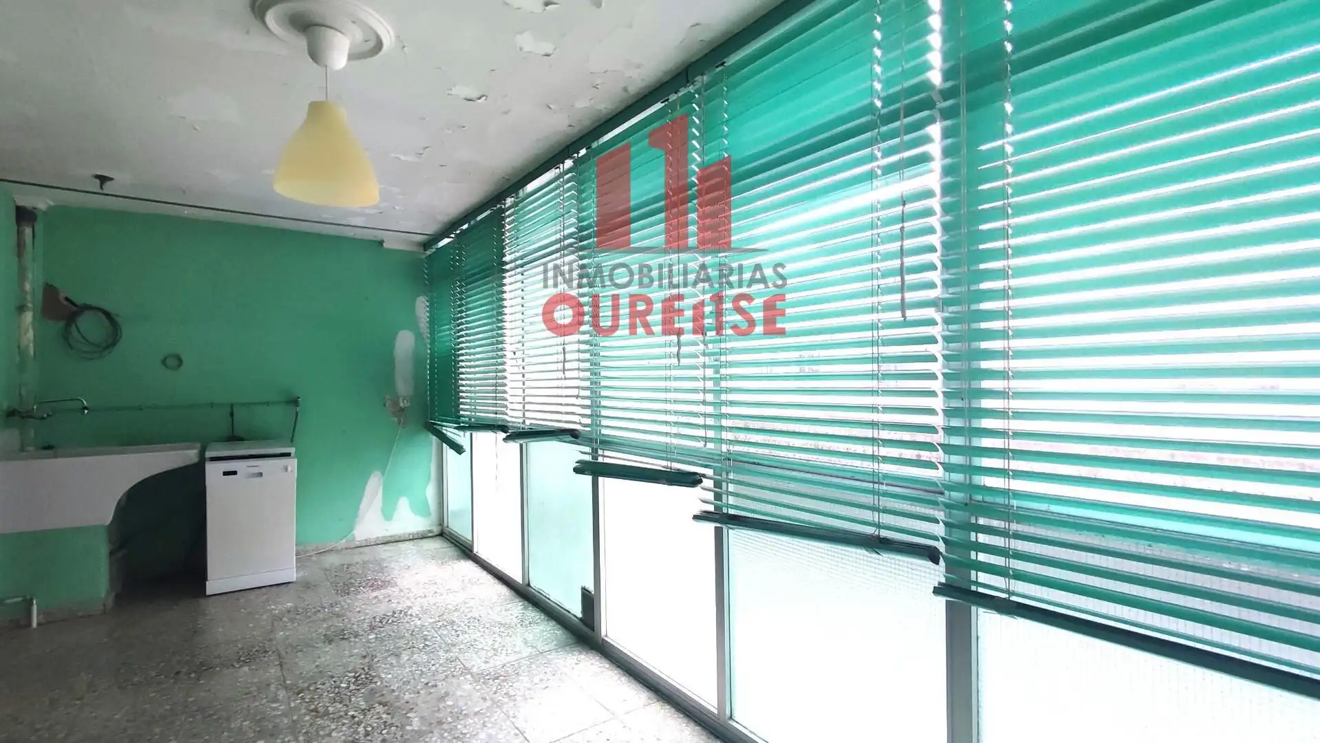 Flat for sale in Ourense Capital   with Heating, Storage room and Balcony