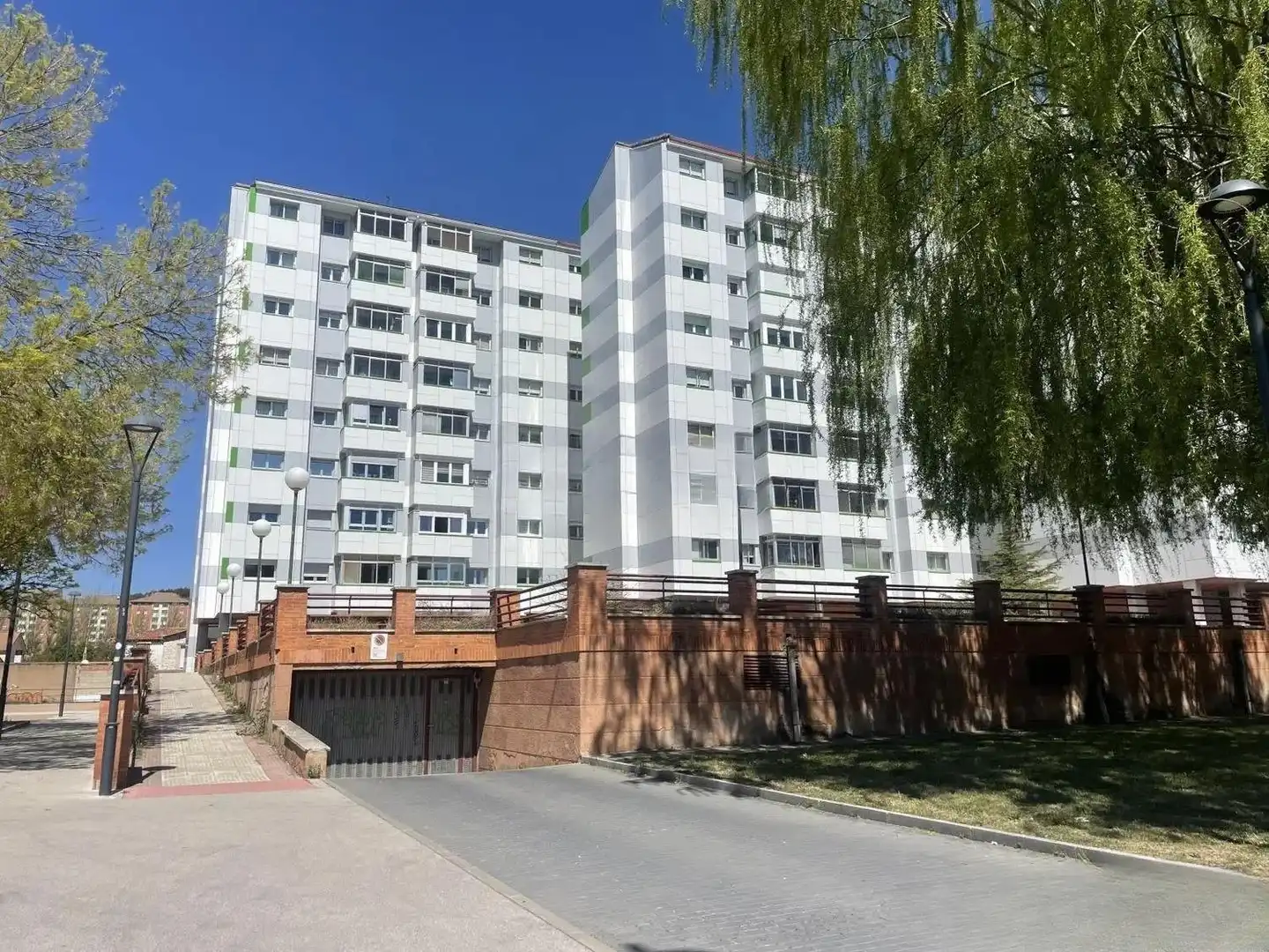 Vista exterior de Piso en venta en Burgos con Calefacción