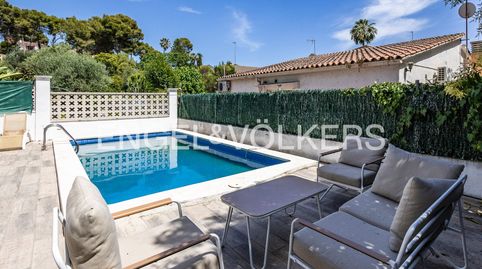 Espectacular vivienda con vistas en zona verde de Castelldefels