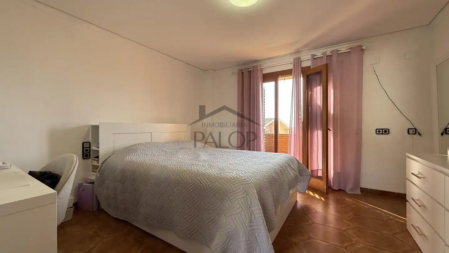Habitación de Casa o chalet en venta en Carcaixent con Terraza y Piscina