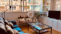 Living room of Flat for sale in  Madrid Capital  with Heating