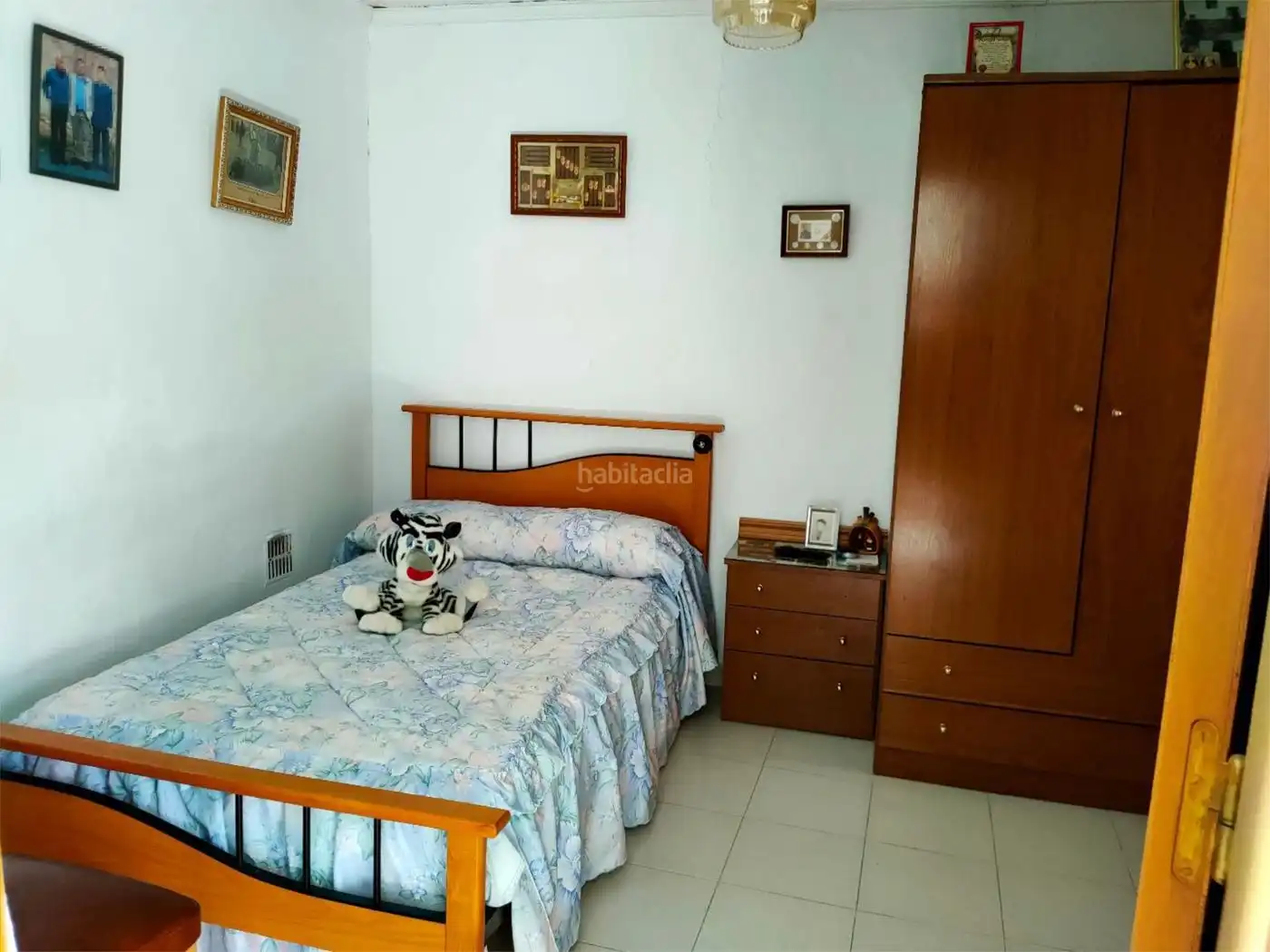 Adossat en venda a Calle Velarde 23