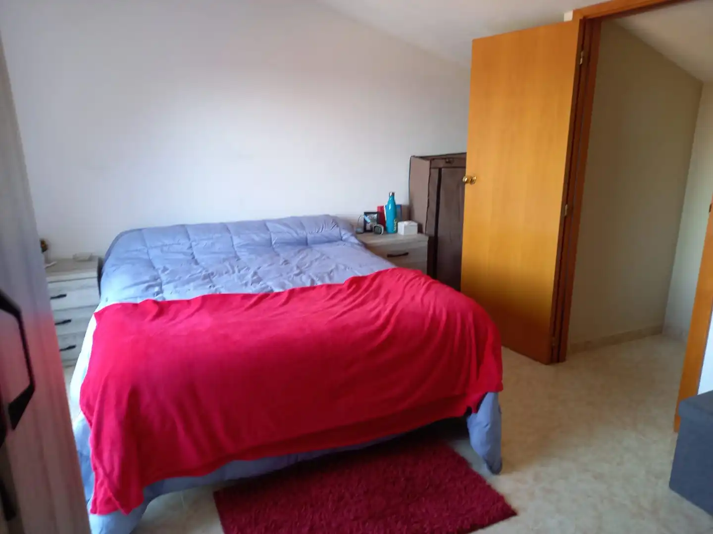 Habitación de Casa adosada en venta en Esparreguera con Aire acondicionado, Calefacción y Terraza