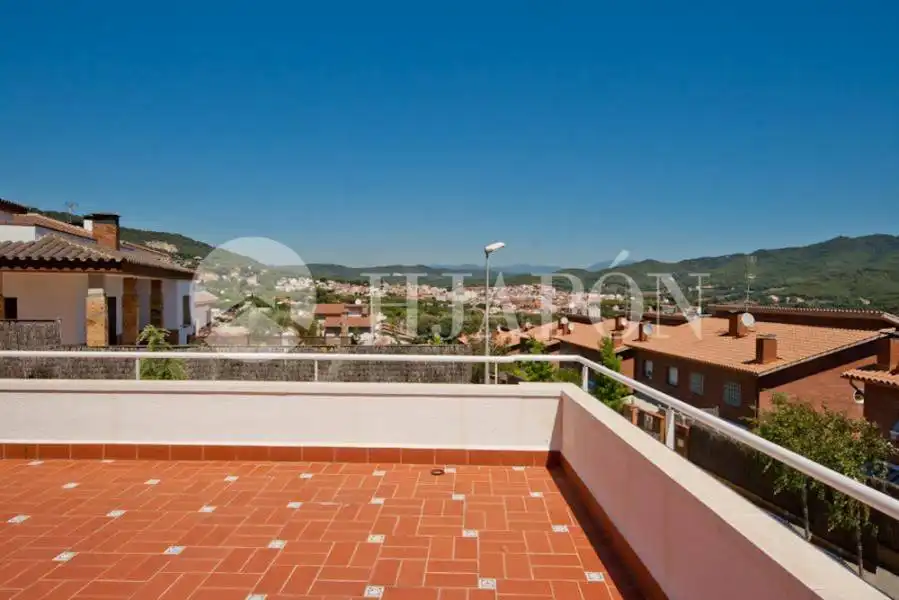 Terraza de Casa o chalet en venta en Argentona con Aire acondicionado, Calefacción y Jardín privado