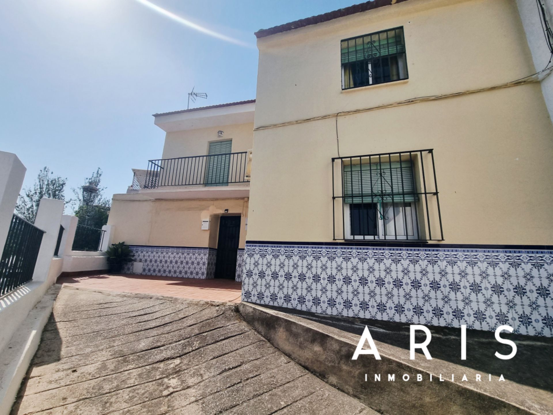 Exterior view of House or chalet for sale in Alhaurín de la Torre  with Air Conditioner, Terrace and Balcony