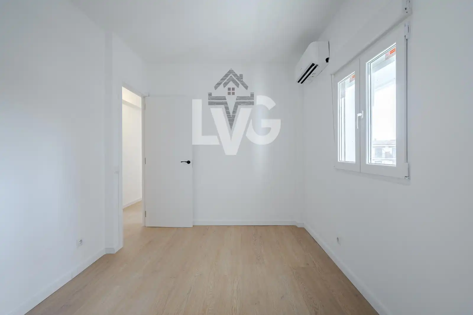 Habitación de Piso en venta en Madrid con Aire acondicionado, Calefacción y Terraza