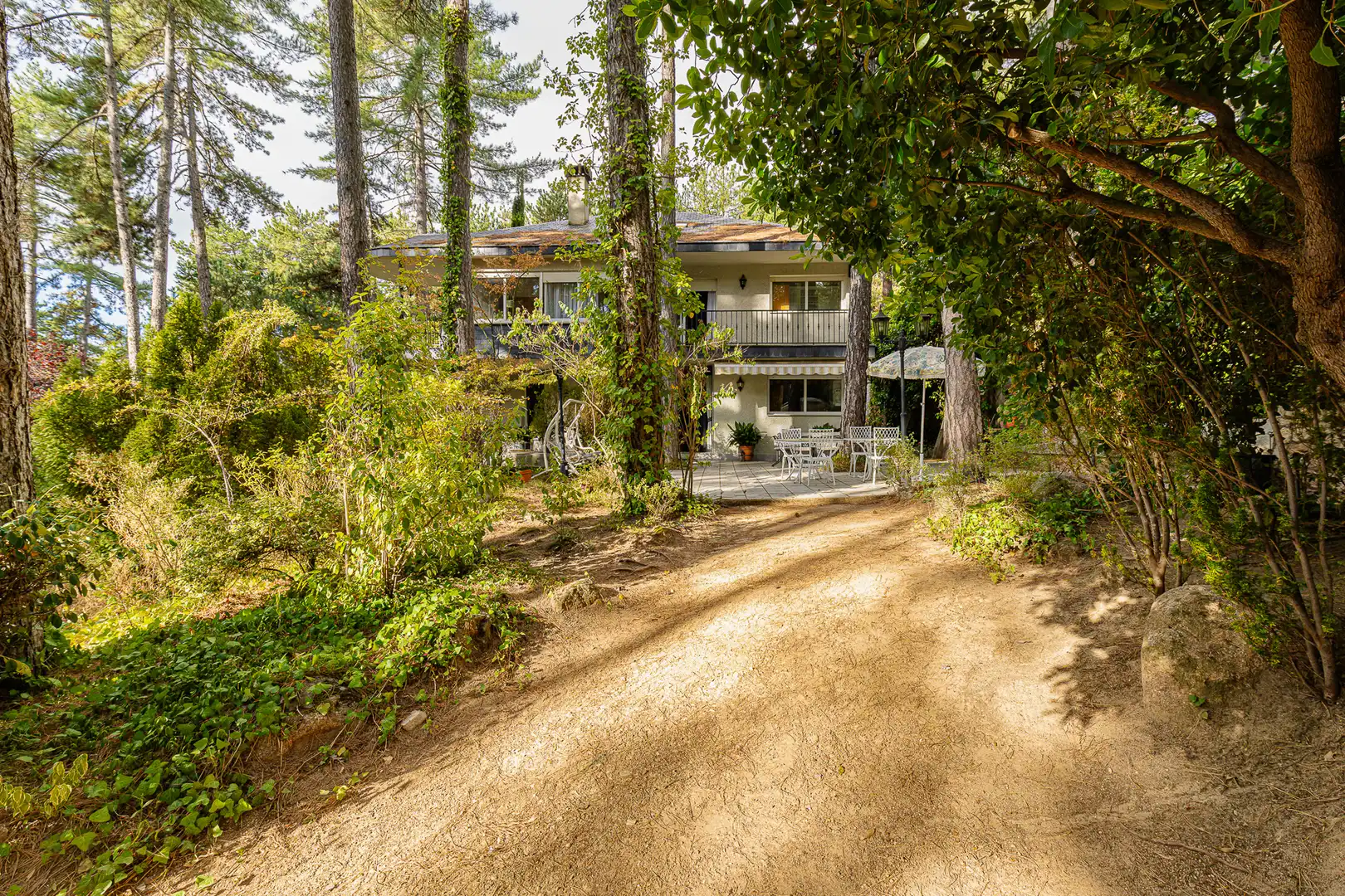 Exterior view of Houses for sale in San Lorenzo de El Escorial  with Heating, Private garden and Terrace