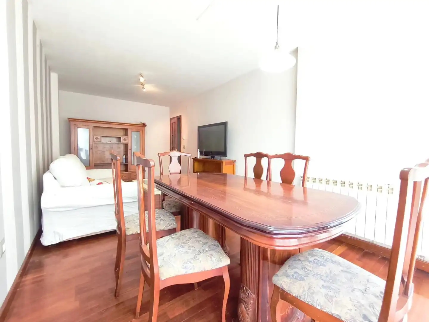 Comedor de Piso en venta en Santa María de Cayón con Calefacción, Trastero y Amueblado
