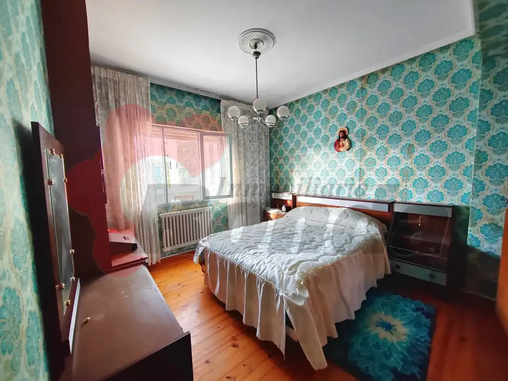 Dormitori de Casa o xalet en venda en Rábade