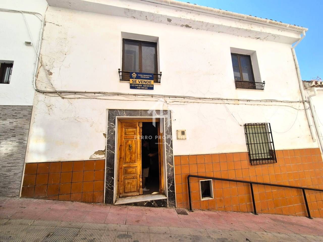 Vista exterior de Casa o xalet en venda en Algarinejo amb Terrassa