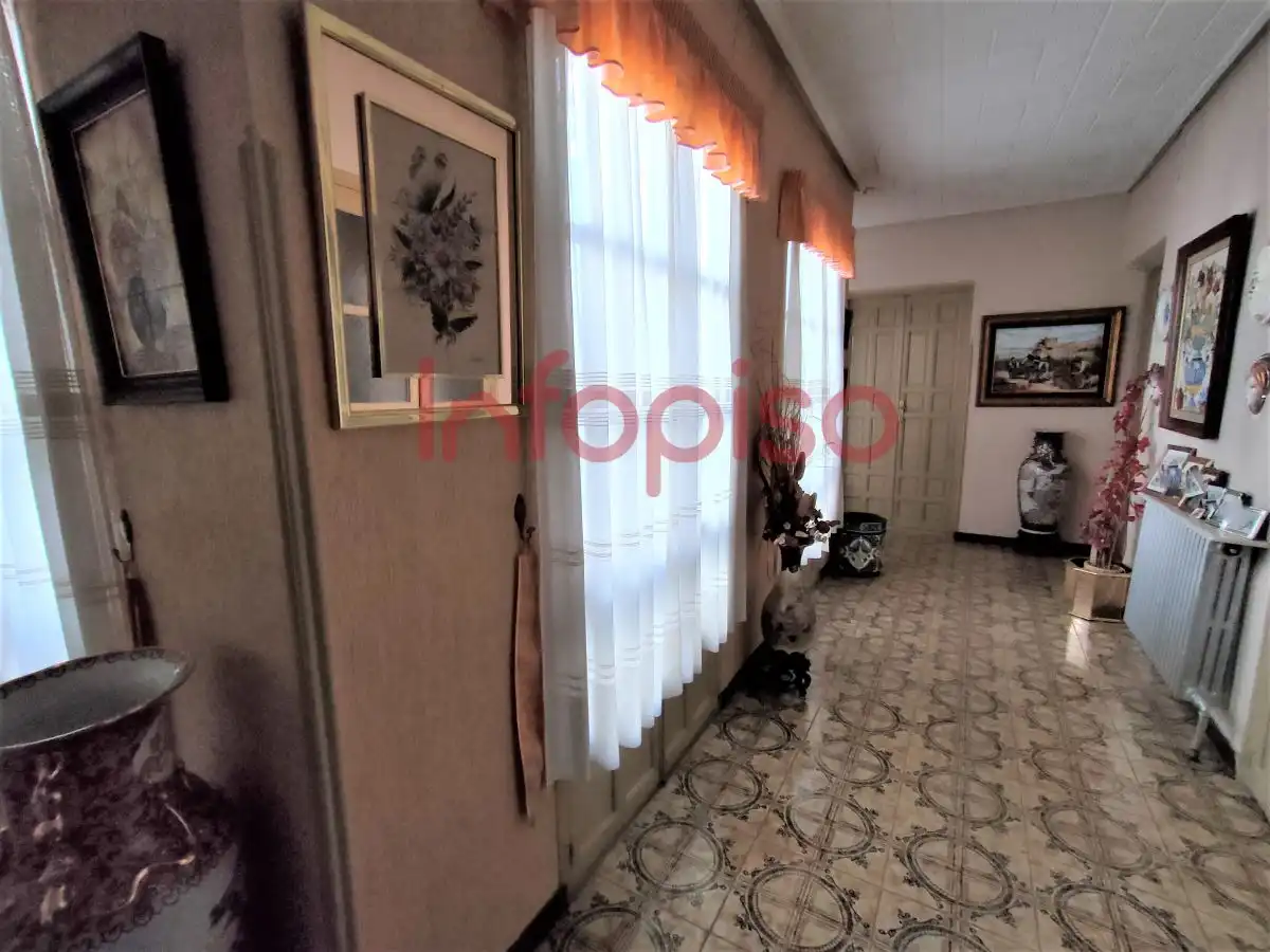 House for sale in Valdepeñas, imagen 2