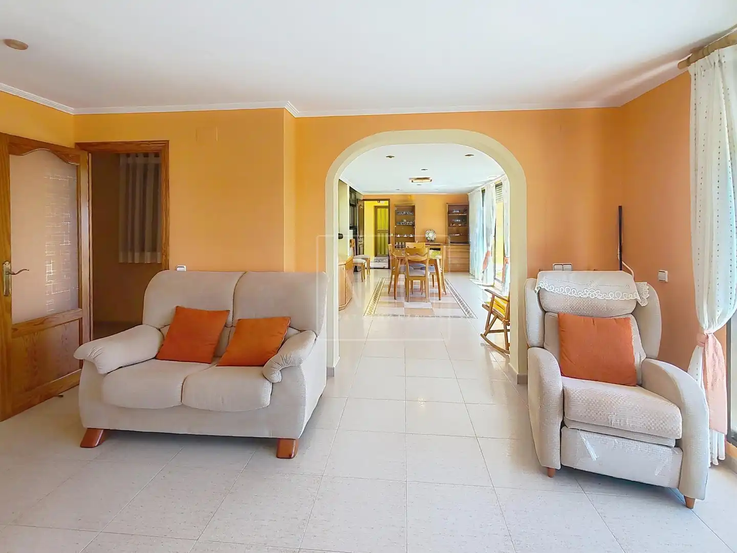 Sala de estar de Ático en venta en Tavernes de la Valldigna con Terraza, Trastero y Piscina comunitaria