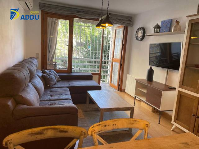 Piso en Alquiler en SANTA Mª DE LOS REYES en Cruz Roja