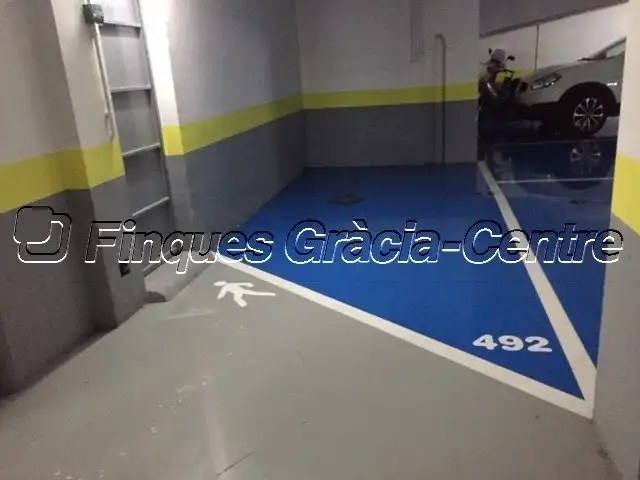 Aparcament de Garatge en venda en Sabadell