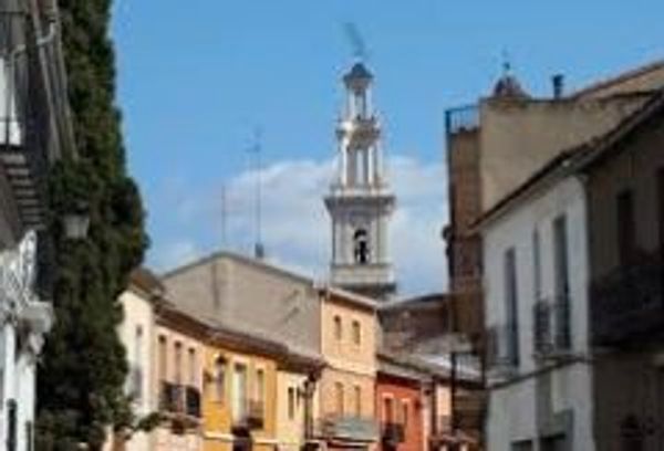 Vista exterior de Casa o xalet en venda en Turís amb Terrassa i Traster