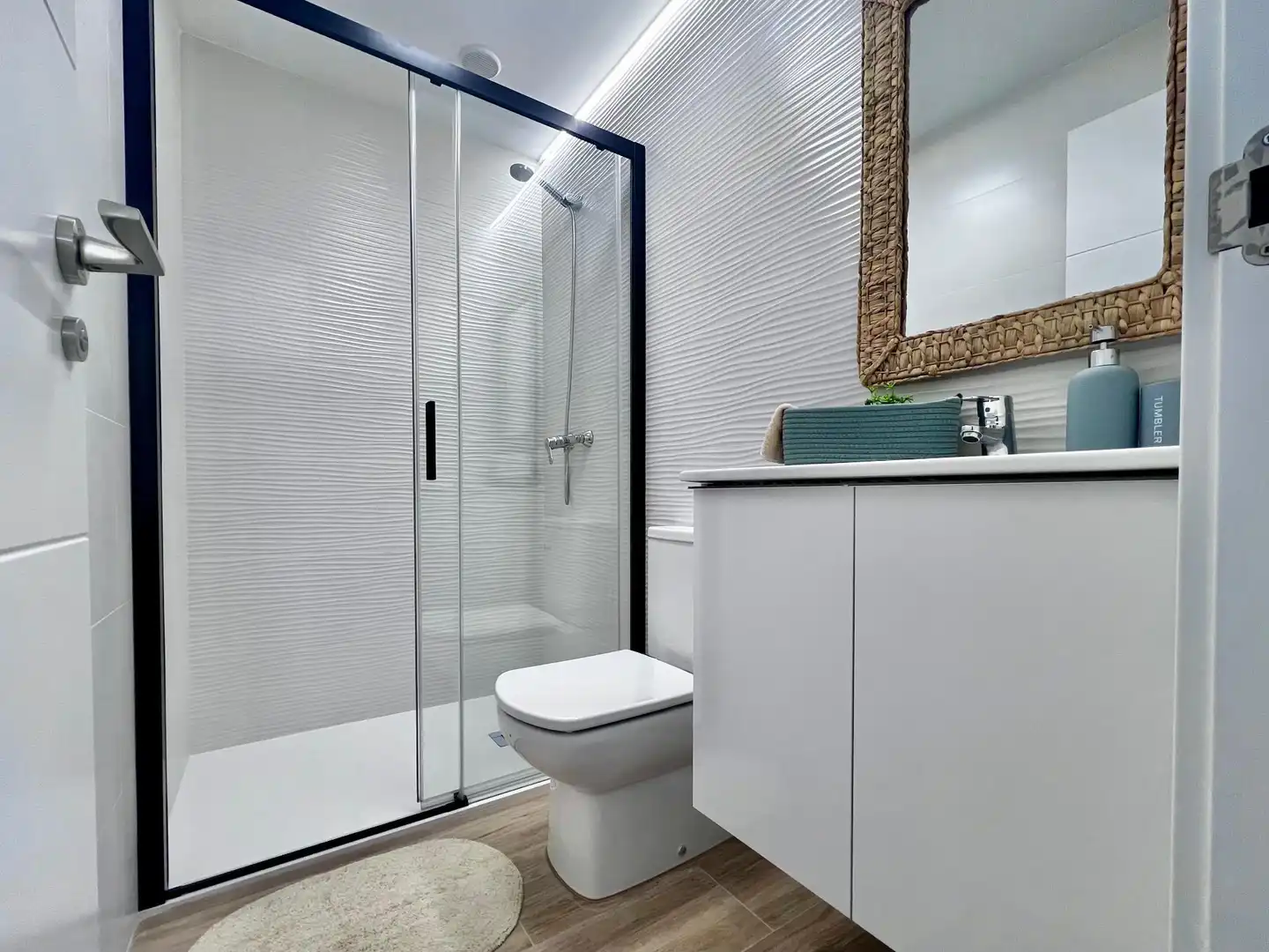 Apartment with pool for sale in Playa del Acequión, Náufragos y Rocío del Mar, imagen 27