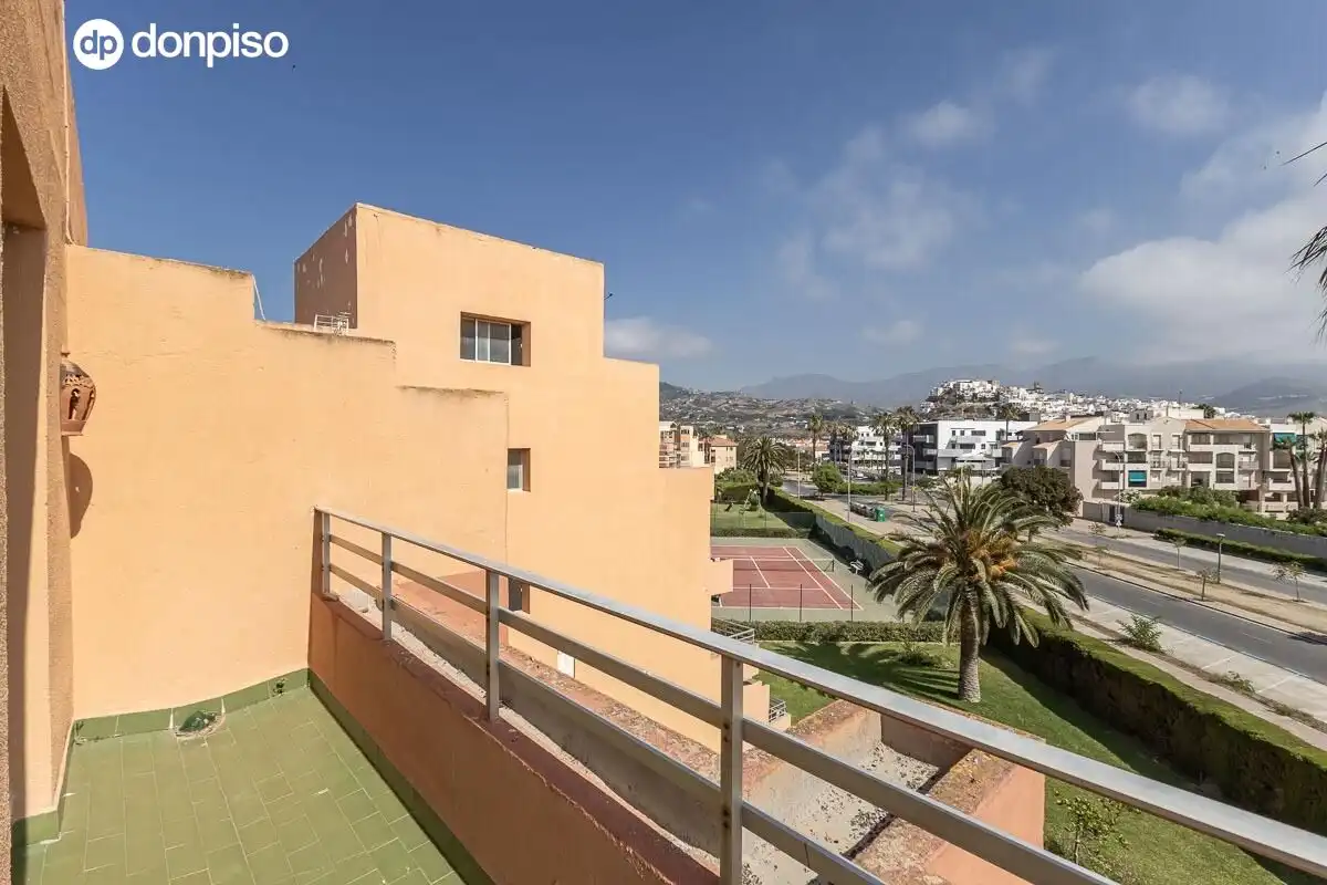 Maisonette zum Verkauf in Paseo MARITIMO, Salobreña Costa