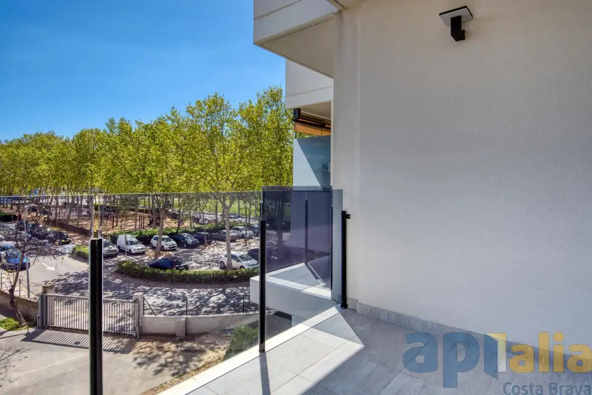 Terrasse von Dachboden zum Verkauf in Castell d'Aro, Platja d'Aro i s'Agaró mit Klimaanlage, Heizung und Terrasse