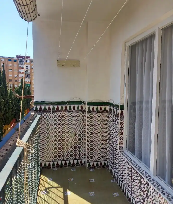Terraza de Piso de alquiler en Málaga con Amueblado, Lavadora y Microondas