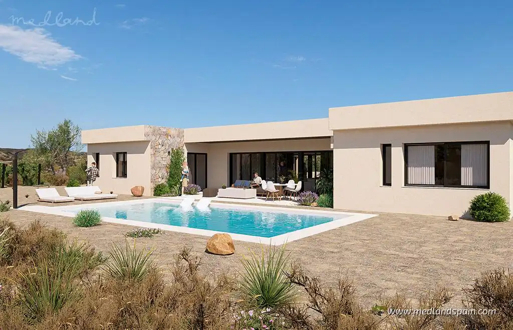 Detached house with pool for sale in Yecla