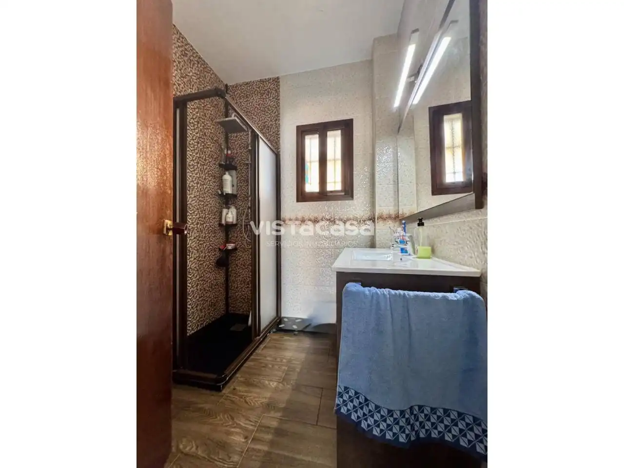 Baño de Casa o chalet en venta en Mairena del Alcor con Aire acondicionado, Calefacción y Jardín privado