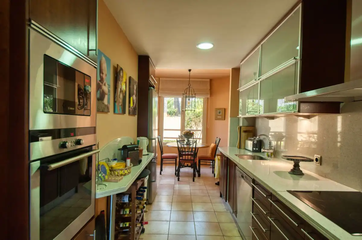 Piso con ascensor en venta en Milla de Oro, imagen 4