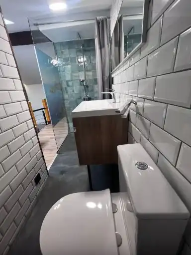 Bathroom of Flat for rent in Zaragoza  with Heating, Parquet flooring and Furnished