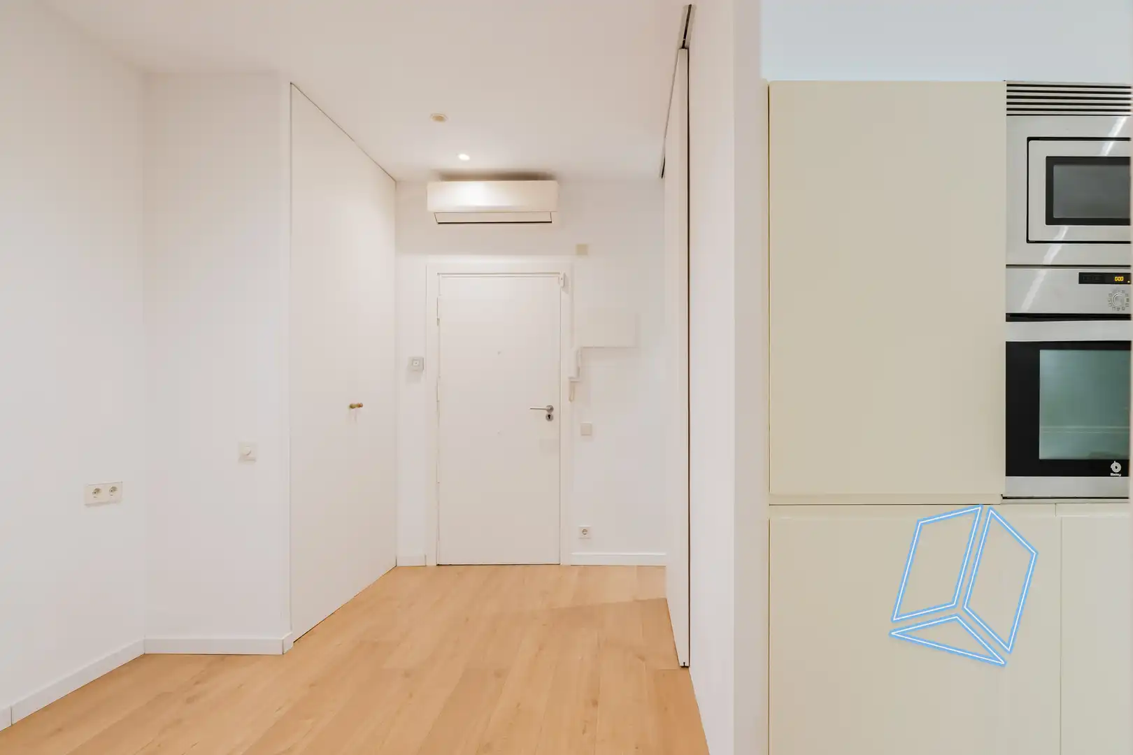 Ground floor for sale in Gràcia