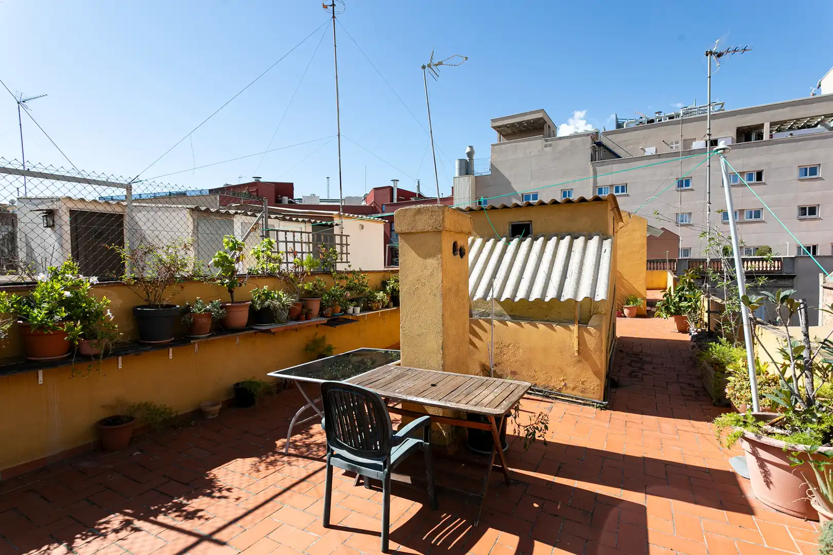 Terrasse von Wohnung zum Verkauf in Barcelona mit Klimaanlage, Heizung und Balkon