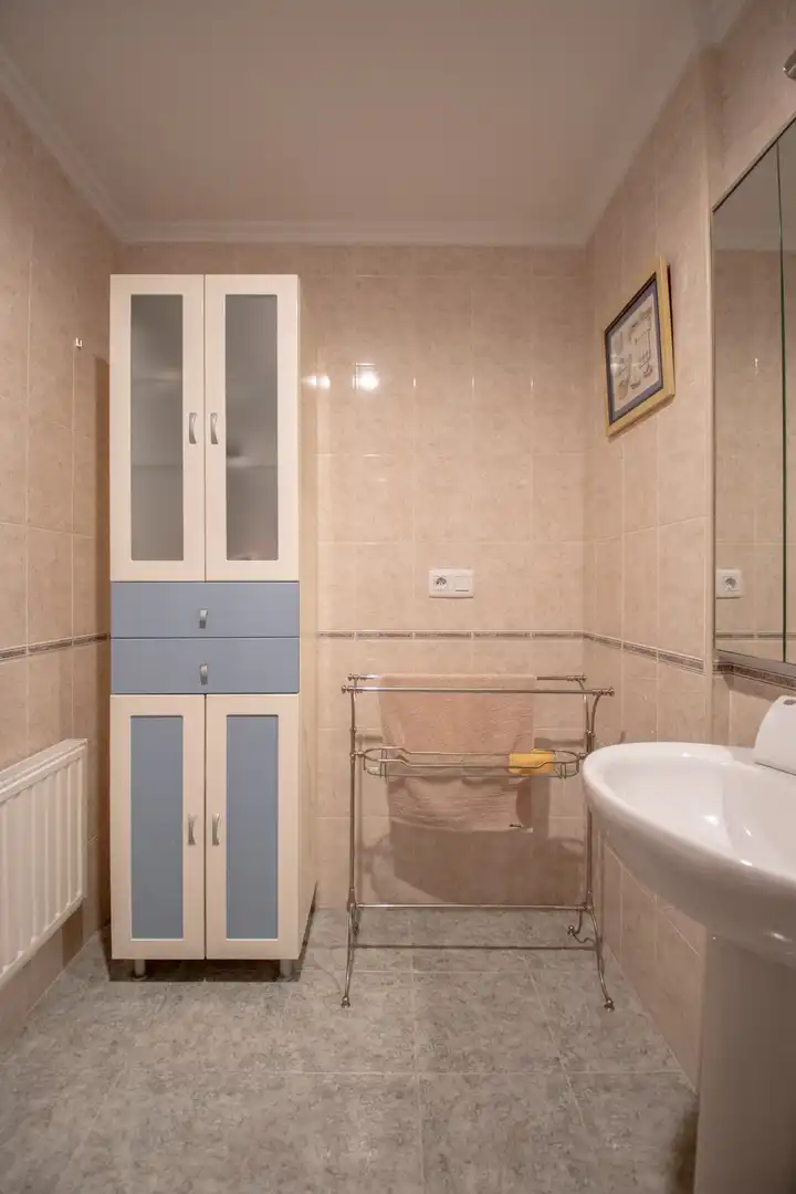 Baño de Piso en venta en Villaviciosa con Calefacción, Parquet y Trastero