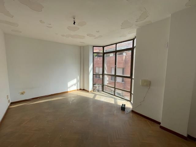 Living room of Flat for sale in  Madrid Capital  with Heating