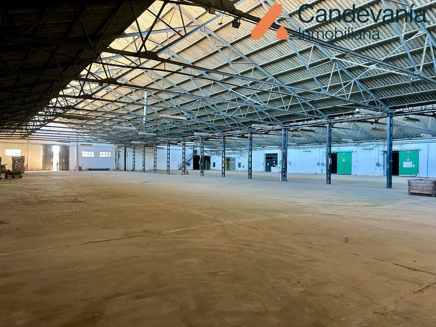 Nave industrial en venta en Zuera