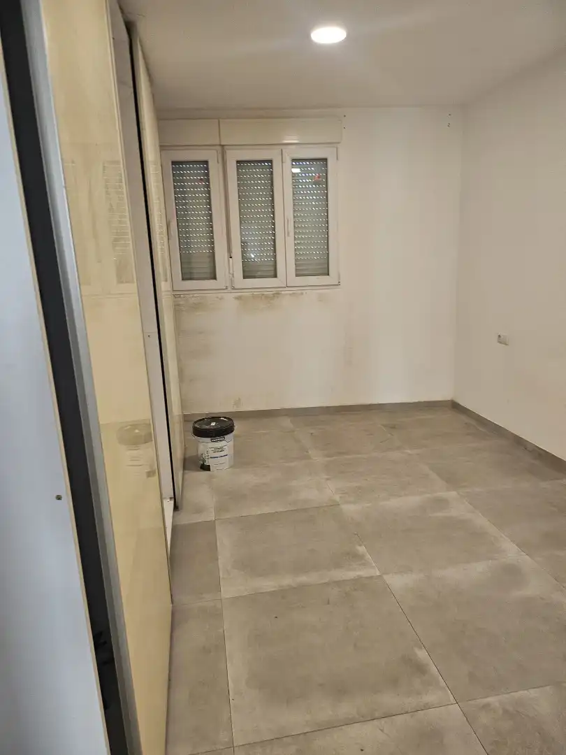 Flat for rent in El Prat de Llobregat  with Air Conditioner, Terrace and Oven