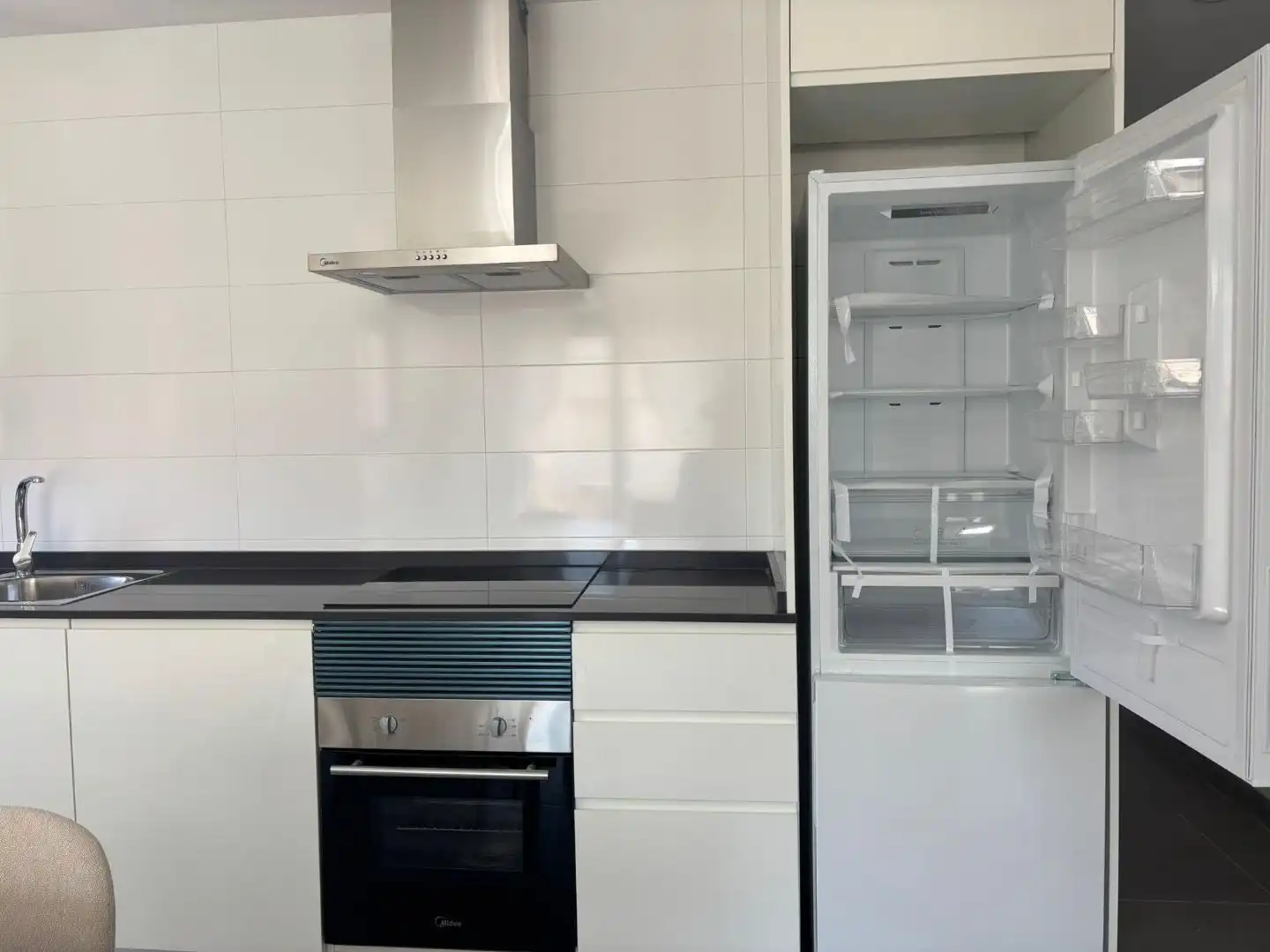 Küche von Wohnungen zur Miete in Massanassa mit Terrasse, Abstellraum und Möbliert