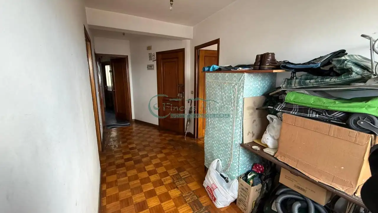 Flat for sale in Vigo   with Storage room