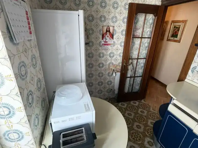 Cuina de Pis en venda en León Capital  amb Parquet i Moblat