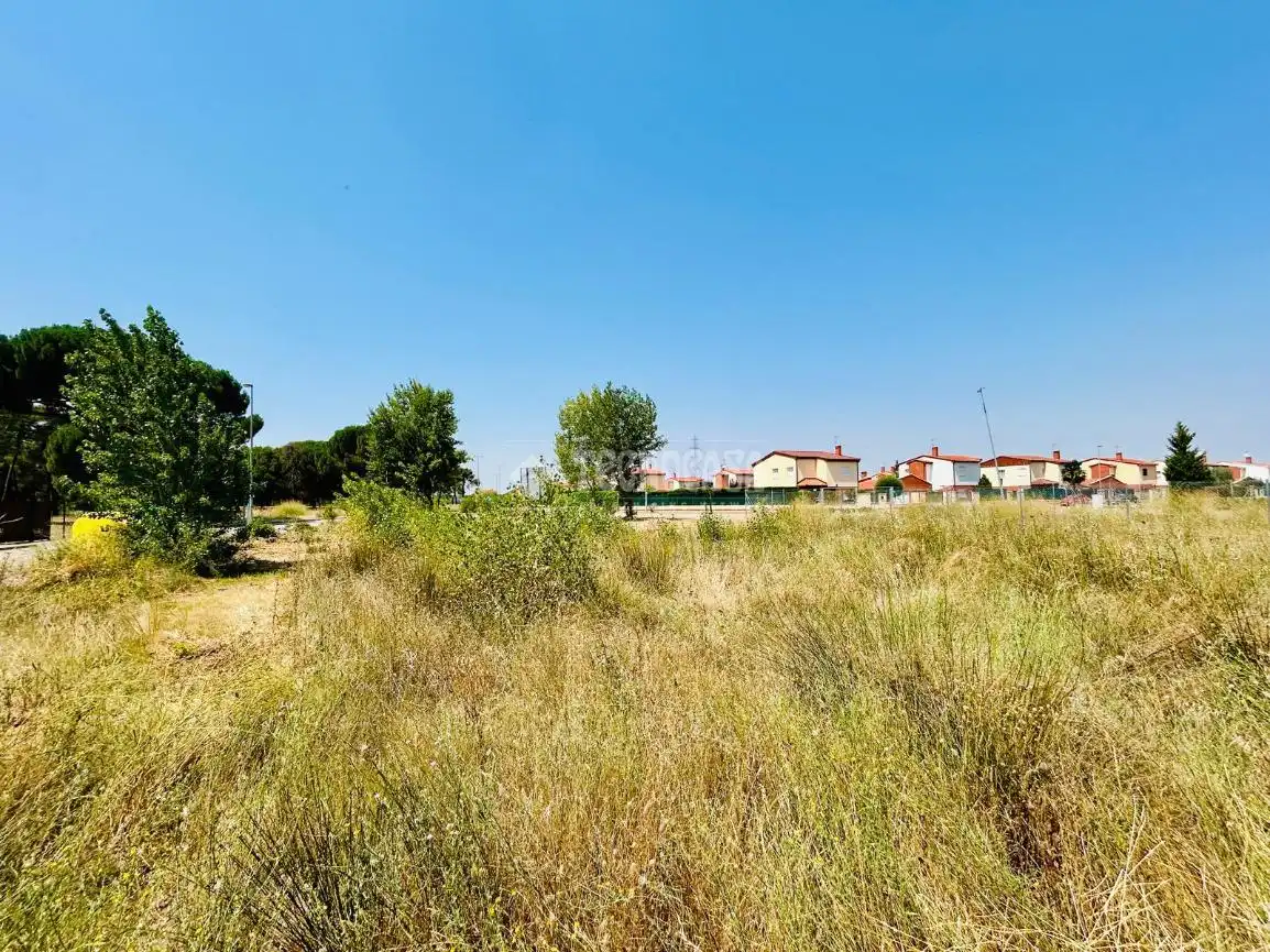 Terreni e lotti in vendita a Aldeamayor de San Martín, imagen 8