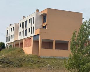Vista exterior de Pis en venda en Garrafe de Torío amb Calefacció, Parquet i Alarma