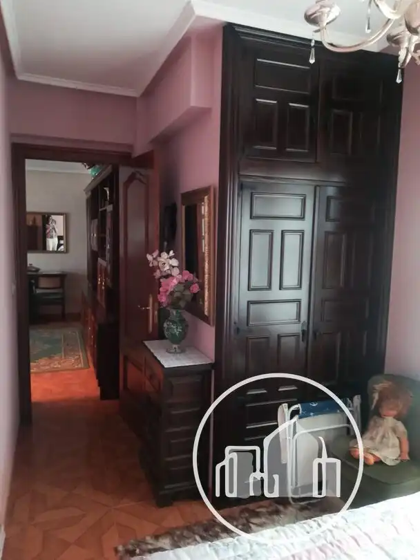 Piso en venta en Valle de Losa con Calefacción y Trastero