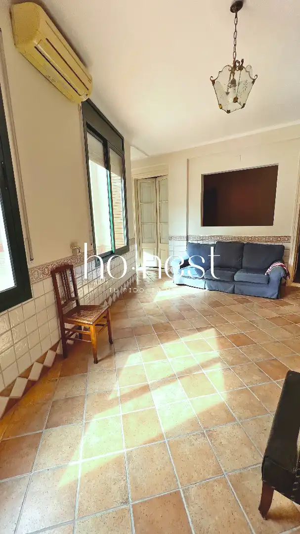 Sala de estar de Casa adosada en venta en Vilafranca del Penedès con Calefacción, Terraza y Trastero