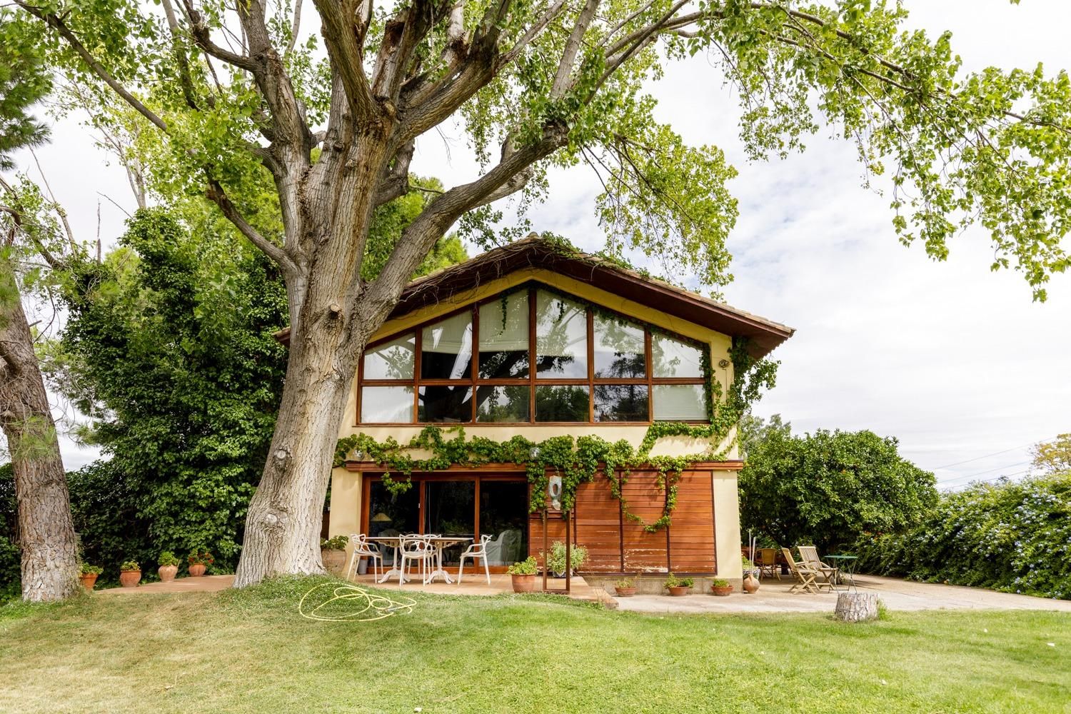 Vista exterior de Casa o xalet en venda en  Zaragoza Capital amb Aire condicionat, Calefacció i Jardí privat