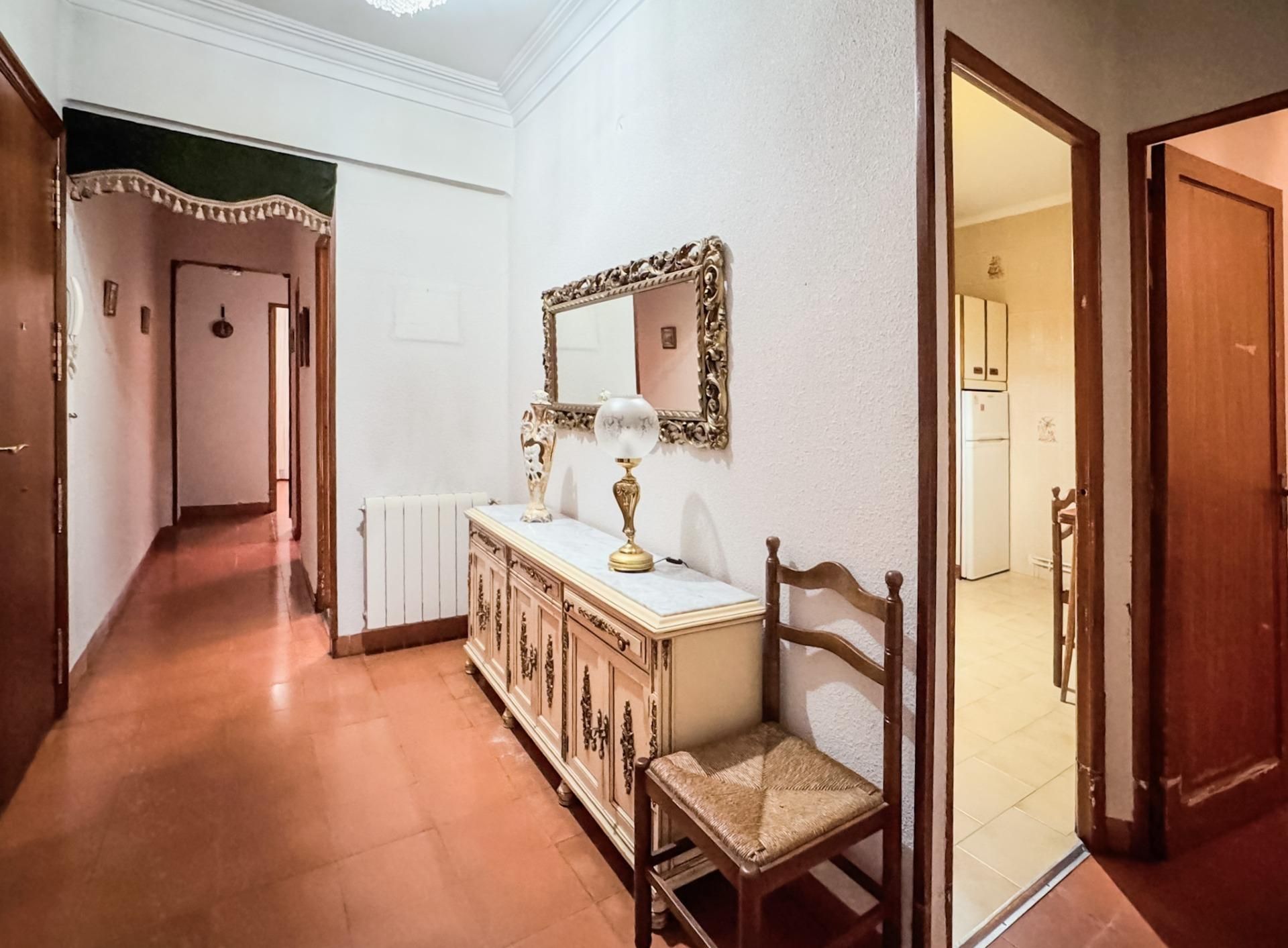Flat for sale in Calle LARDERO, 21, Gran Via, Centro
