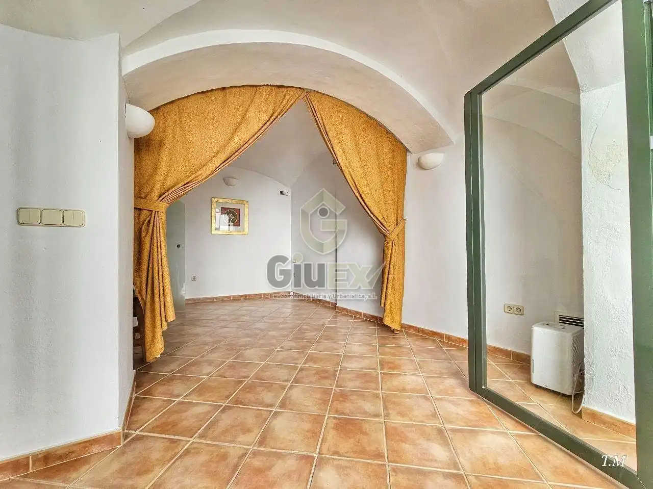 Casa o chalet de alquiler en Cáceres con Calefacción, Terraza y Amueblado