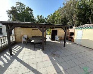 Terrassa de Casa o xalet en venda en Los Barrios amb Terrassa i Piscina