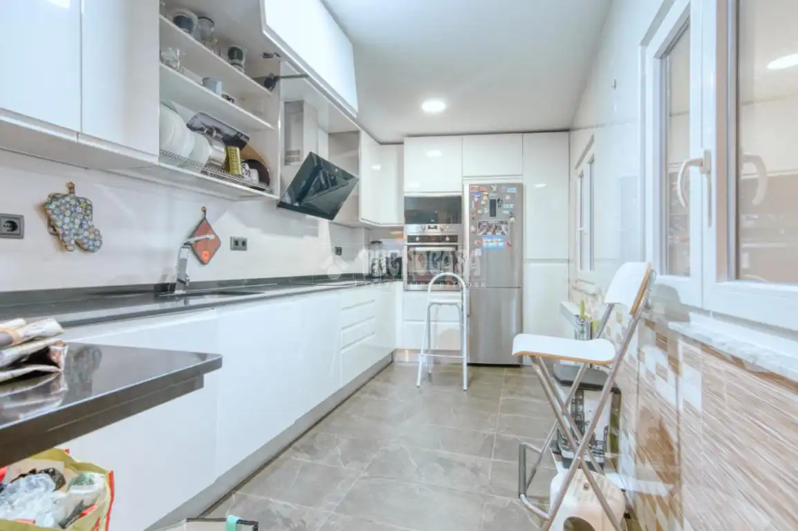 Cocina de Piso en venta en Salamanca con Aire acondicionado
