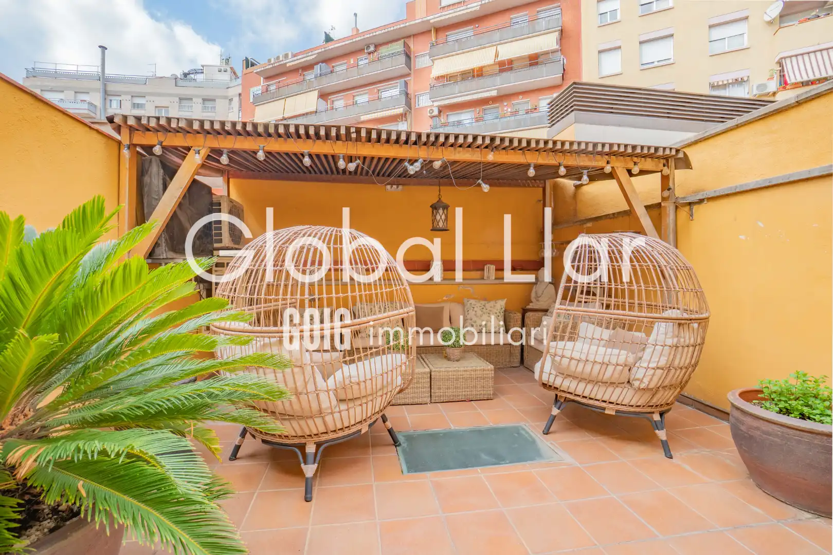 Detached homes for sale in Carrer de Joanot Martorell, Gràcia