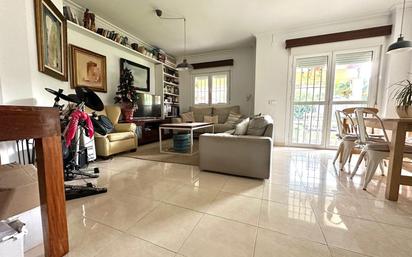 Single-family semi-detached for sale in Soto de Vistahermosa