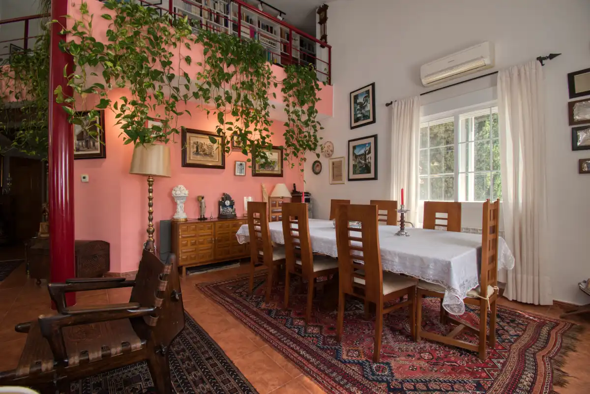 Comedor de Casa o chalet en venta en Nuevo Baztán con Aire acondicionado, Calefacción y Jardín privado