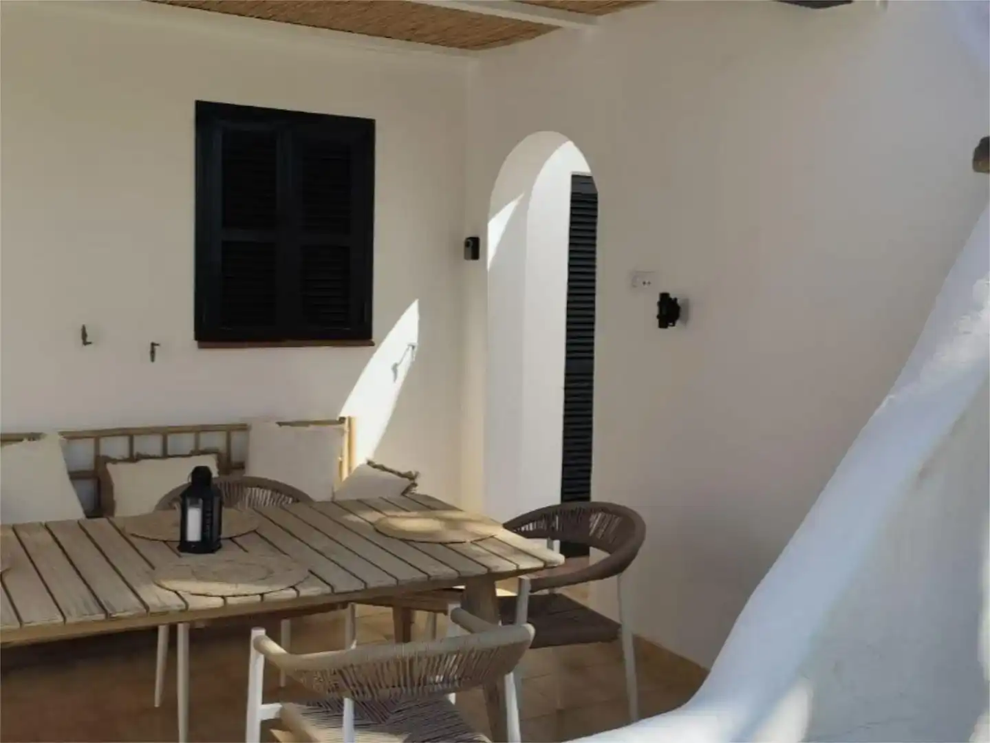 Menjador de Pis en venda en Ciutadella de Menorca amb Aire condicionat, Jardí privat i Piscina